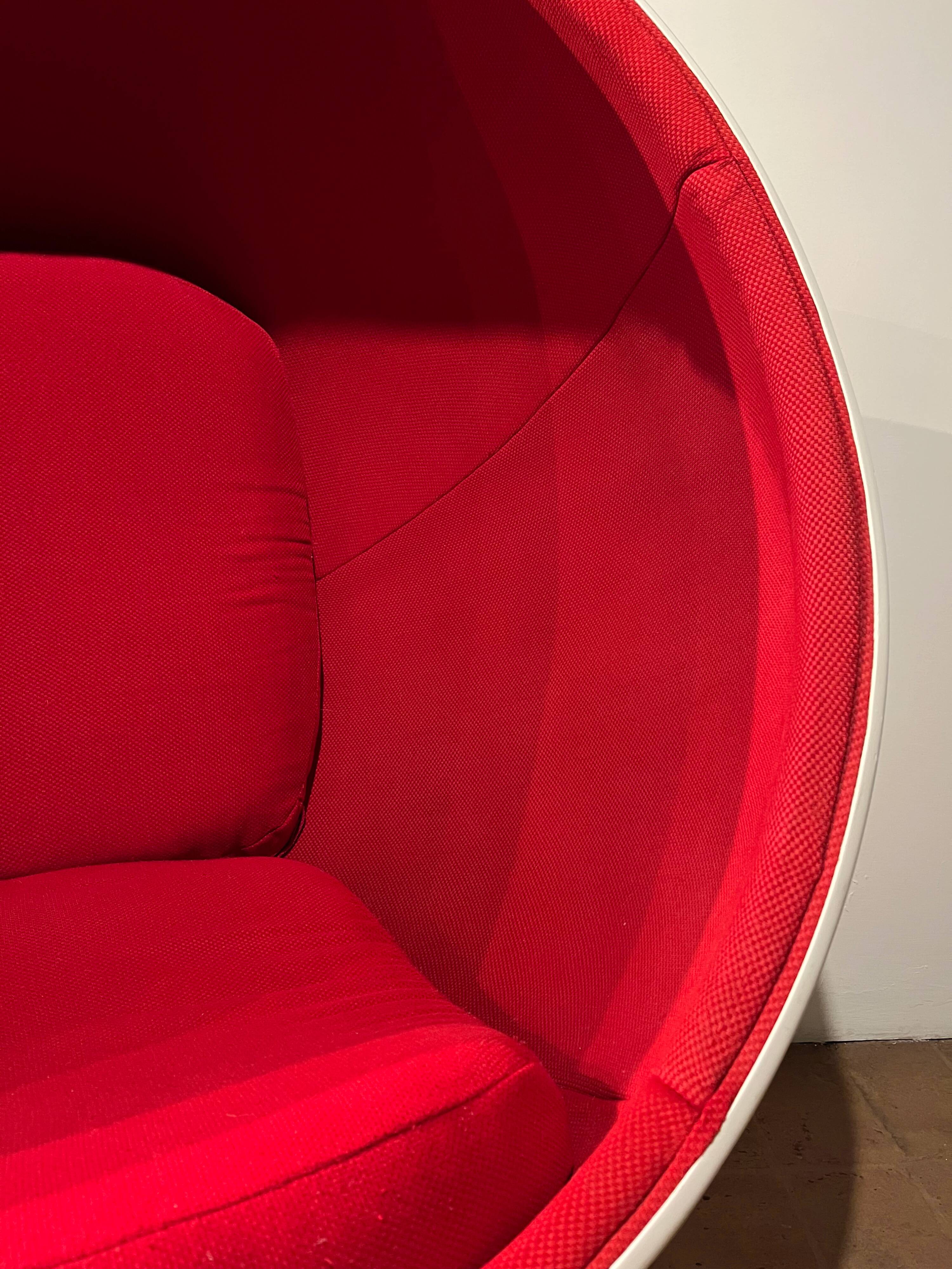 Ball Chair by Eero Aarnio from the 1980s.
