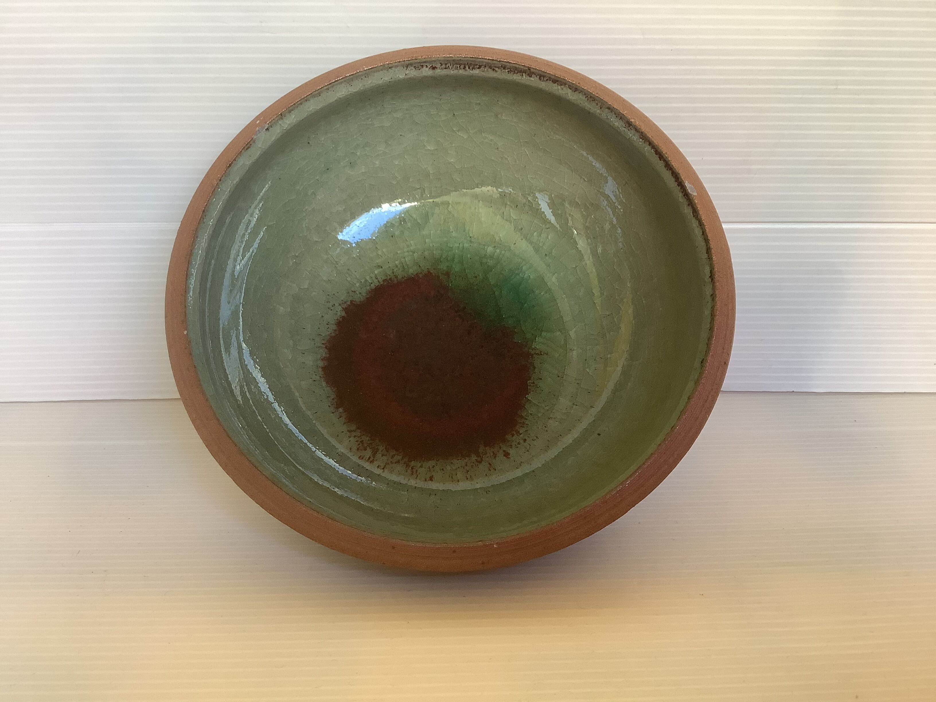 Empty pocket garnet green ceramic