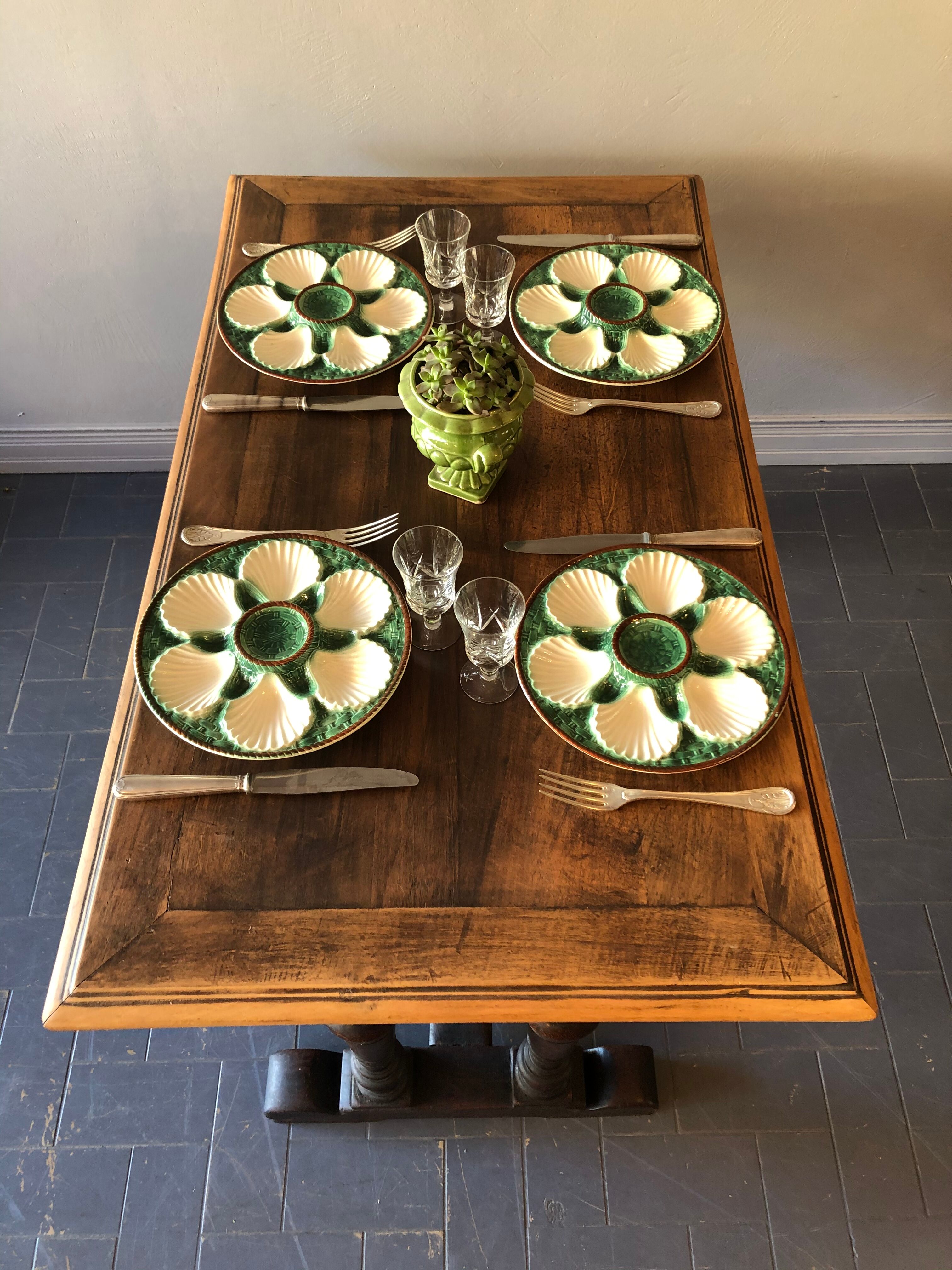 Bistro table early XXth