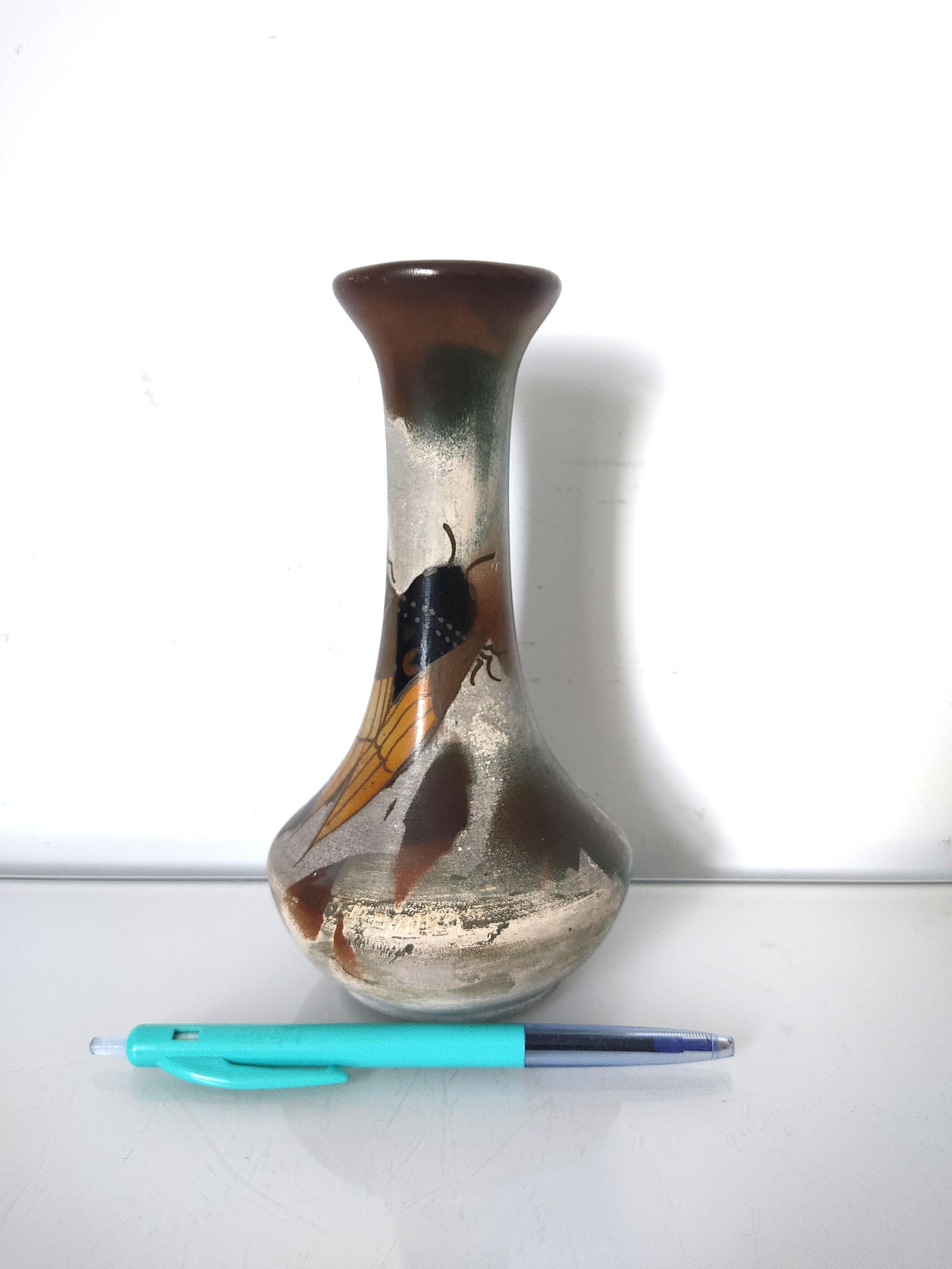 Cicada ceramic vase