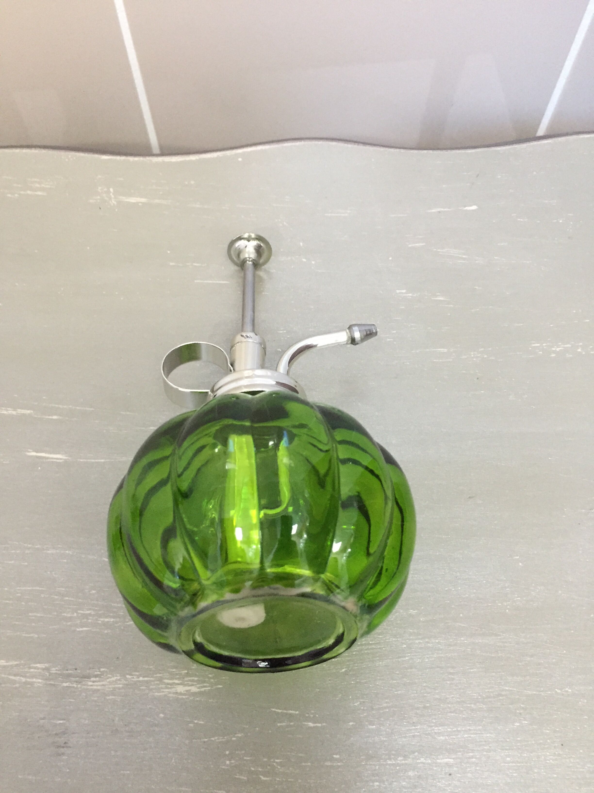 Green spray