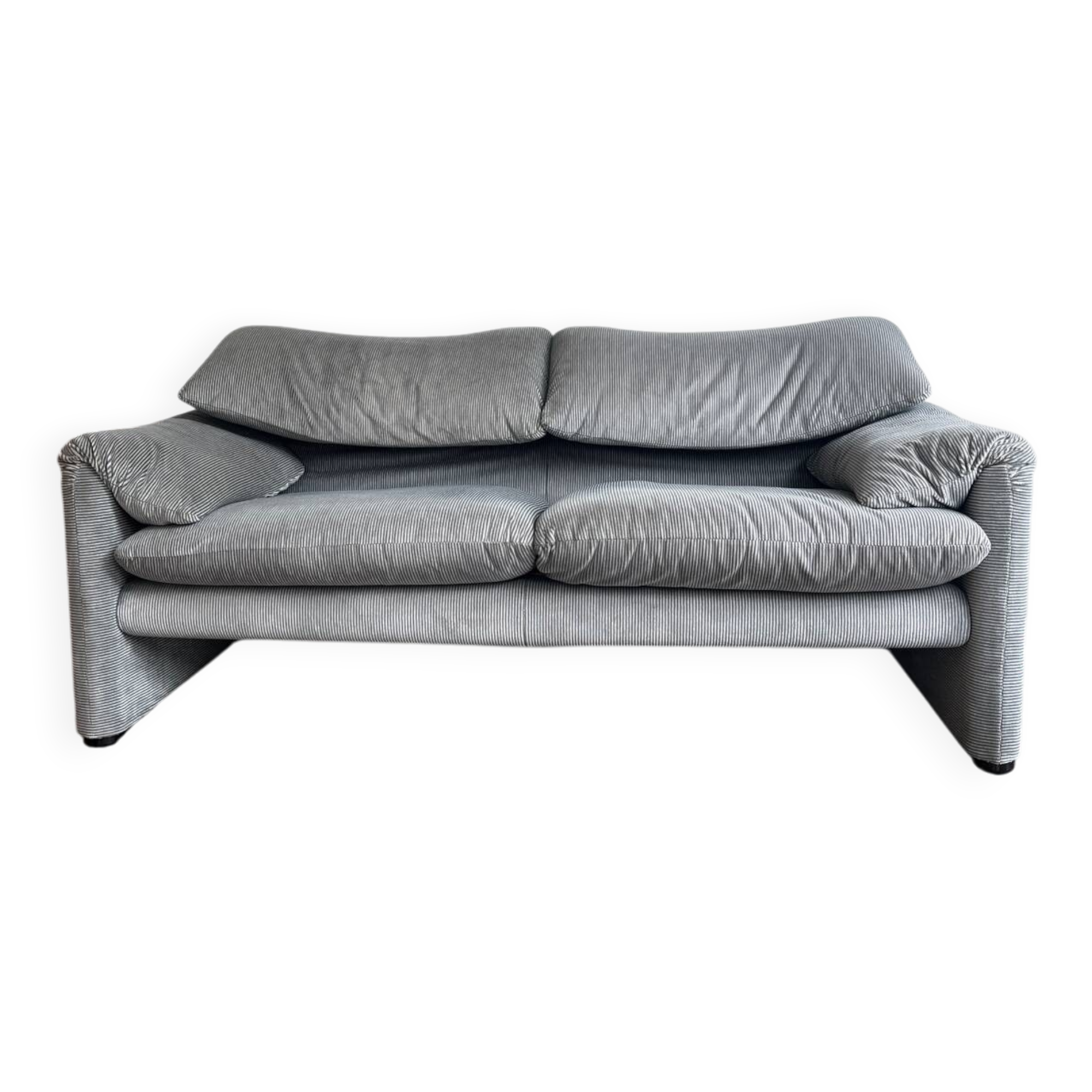 Maralunga two-seater, Vico Magistretti for Cassina