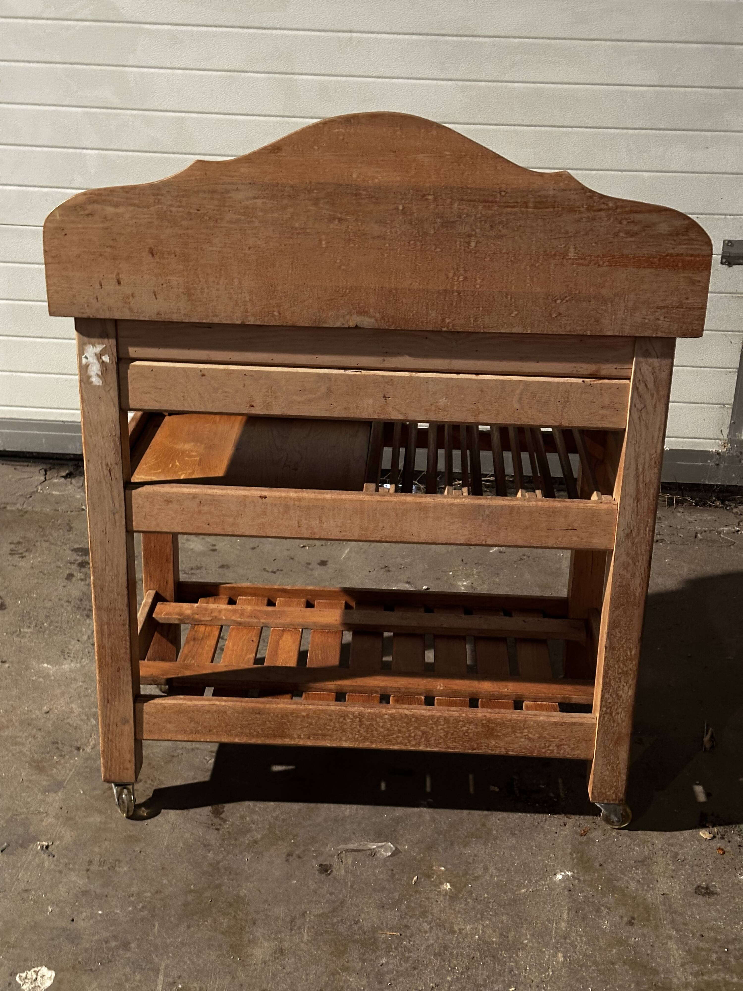 Meuble Billot - ancien meuble de boucher