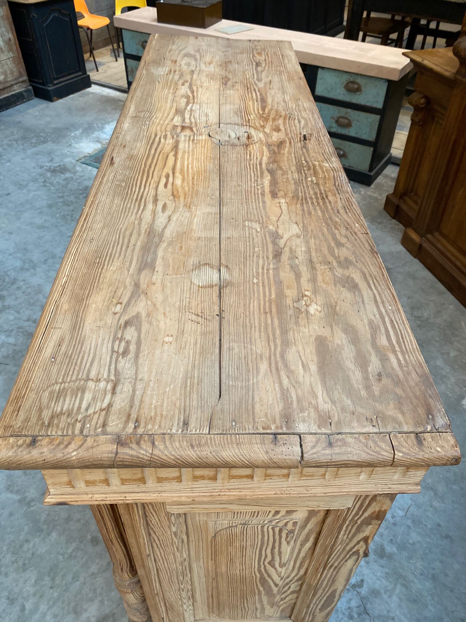 Flemish bar early 20th century