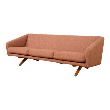 Canapé 3 places ML-90 retapissé en tissu rose