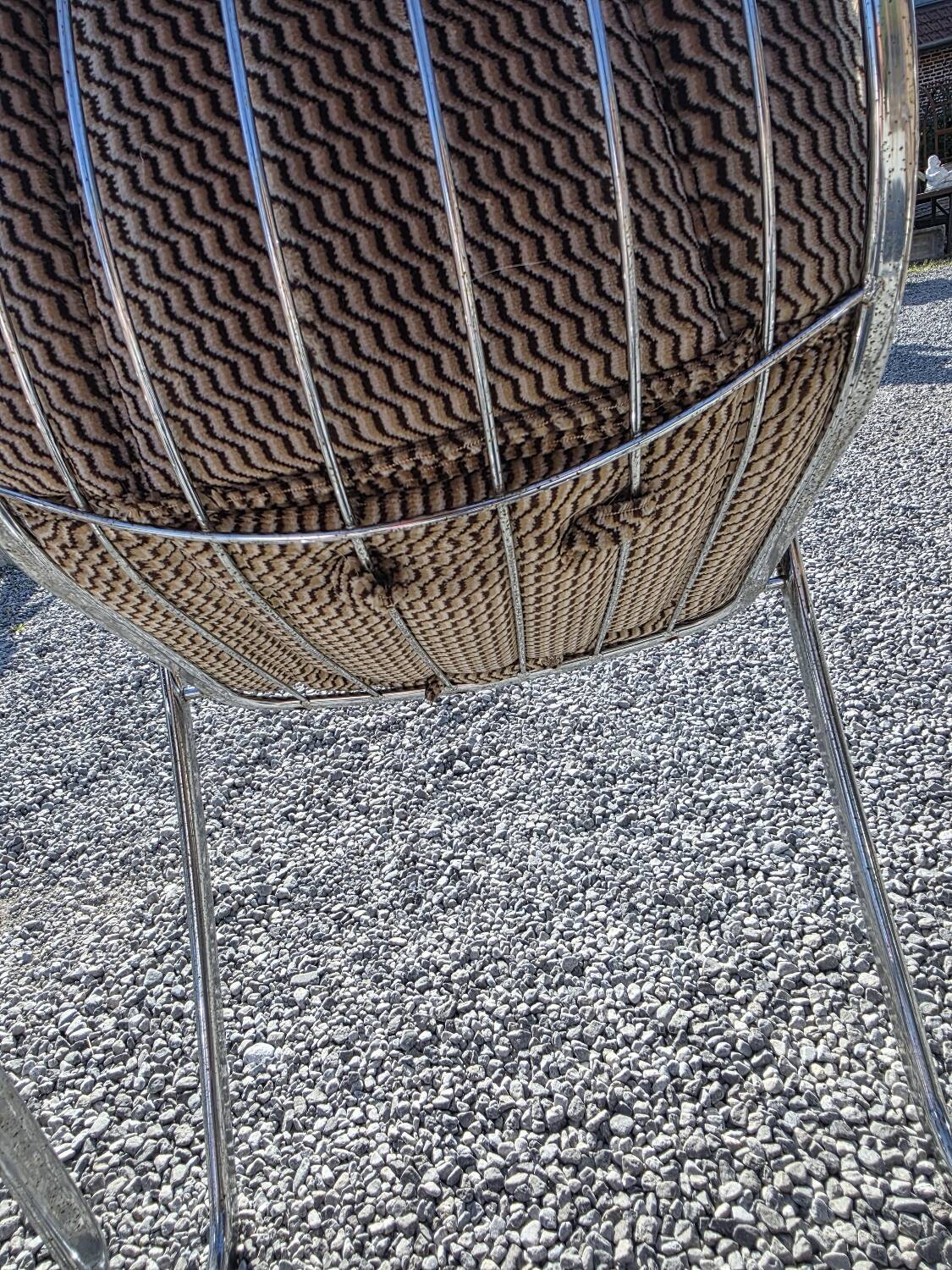 4 chaises Cidue en métal chromé, années 70