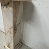 Veined marble presentation column, 20th century.