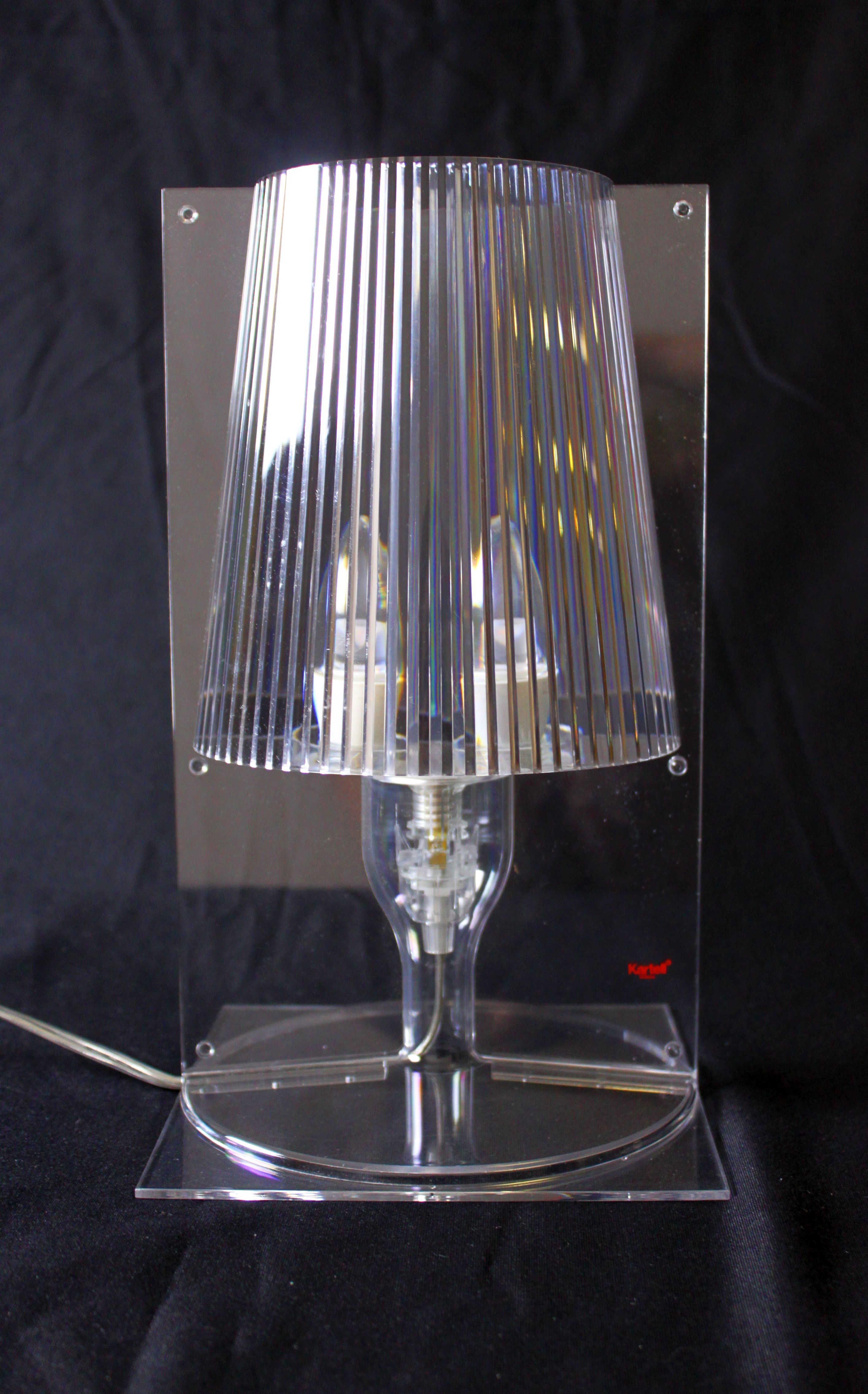 Lampe take par Ferruccio Laviani pour Kartell