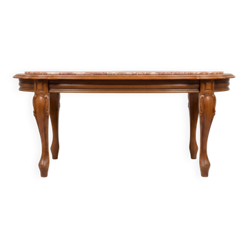 Table basse dessus pierre