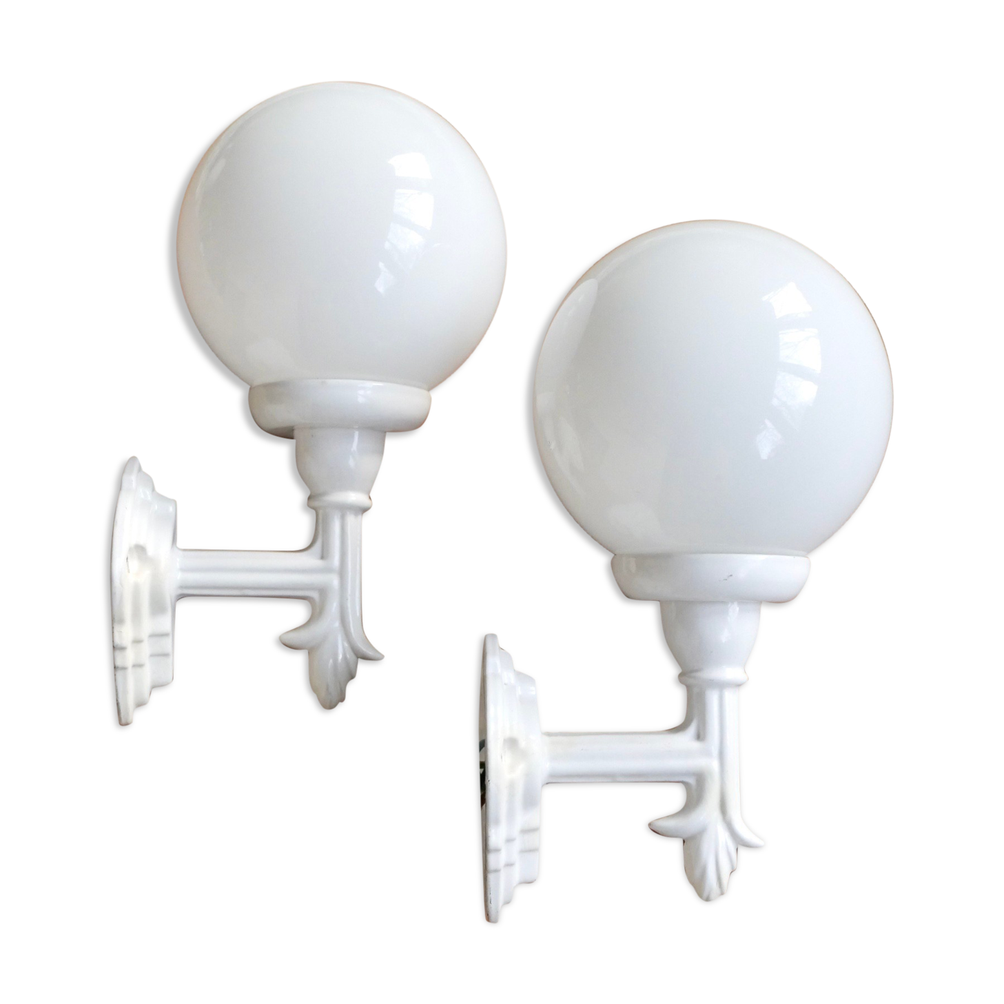 Pair of Art Deco porcelain wall lamps