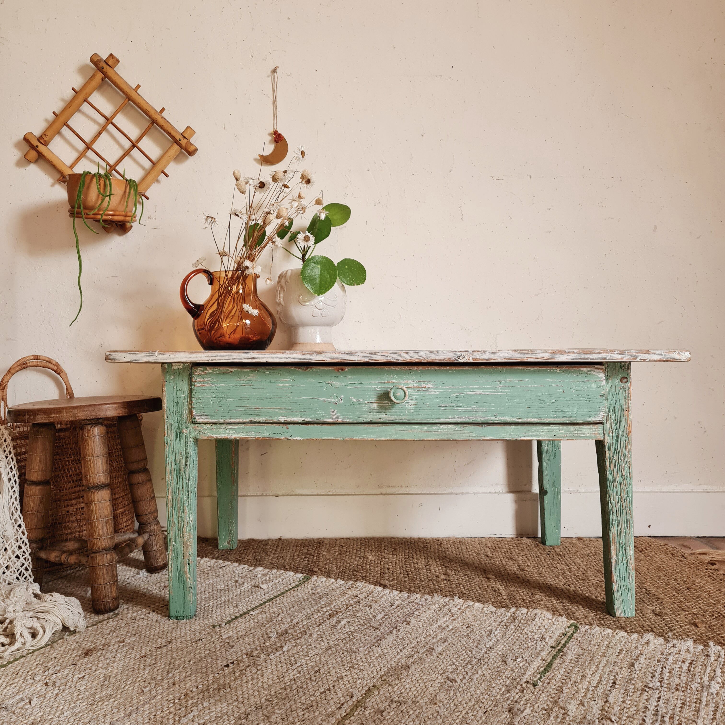 Table basse de ferme en bois piétement vert
