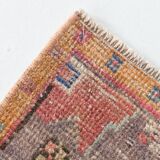 2x3 Red Beige Classic Vintage Rug, 43x82Cm