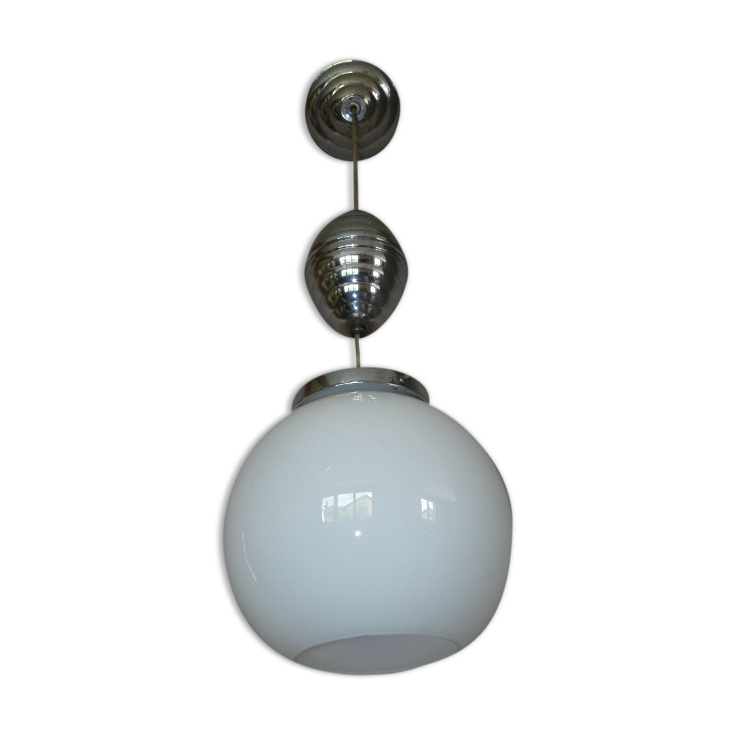 Suspension chrome and opaline