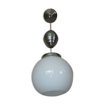 Suspension chrome et opaline