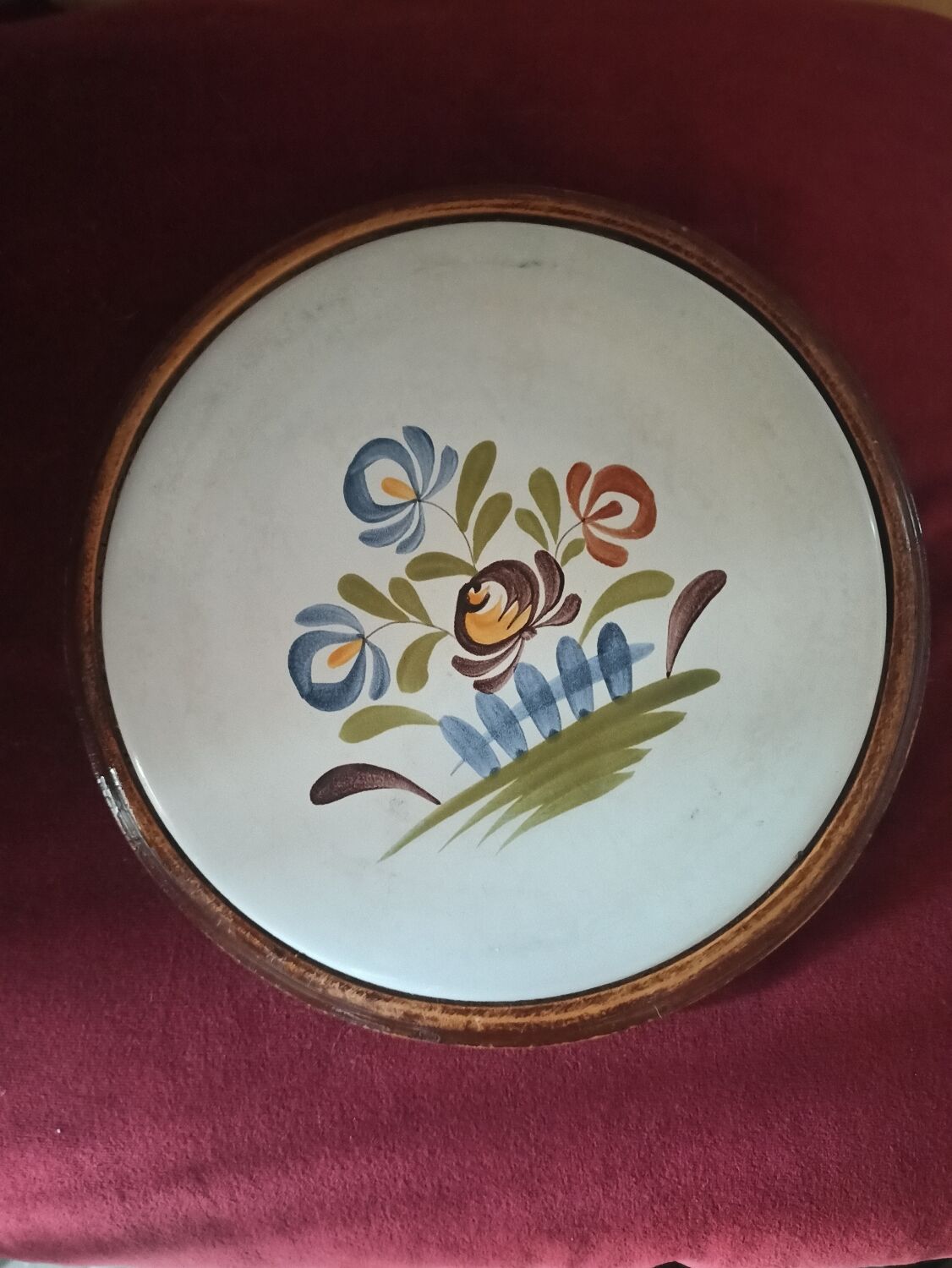 Vintage trivet