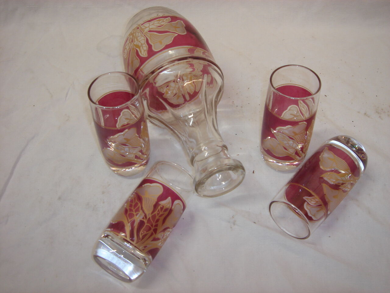 Liqueur carafe and 4 glasses, Italy 1960/70