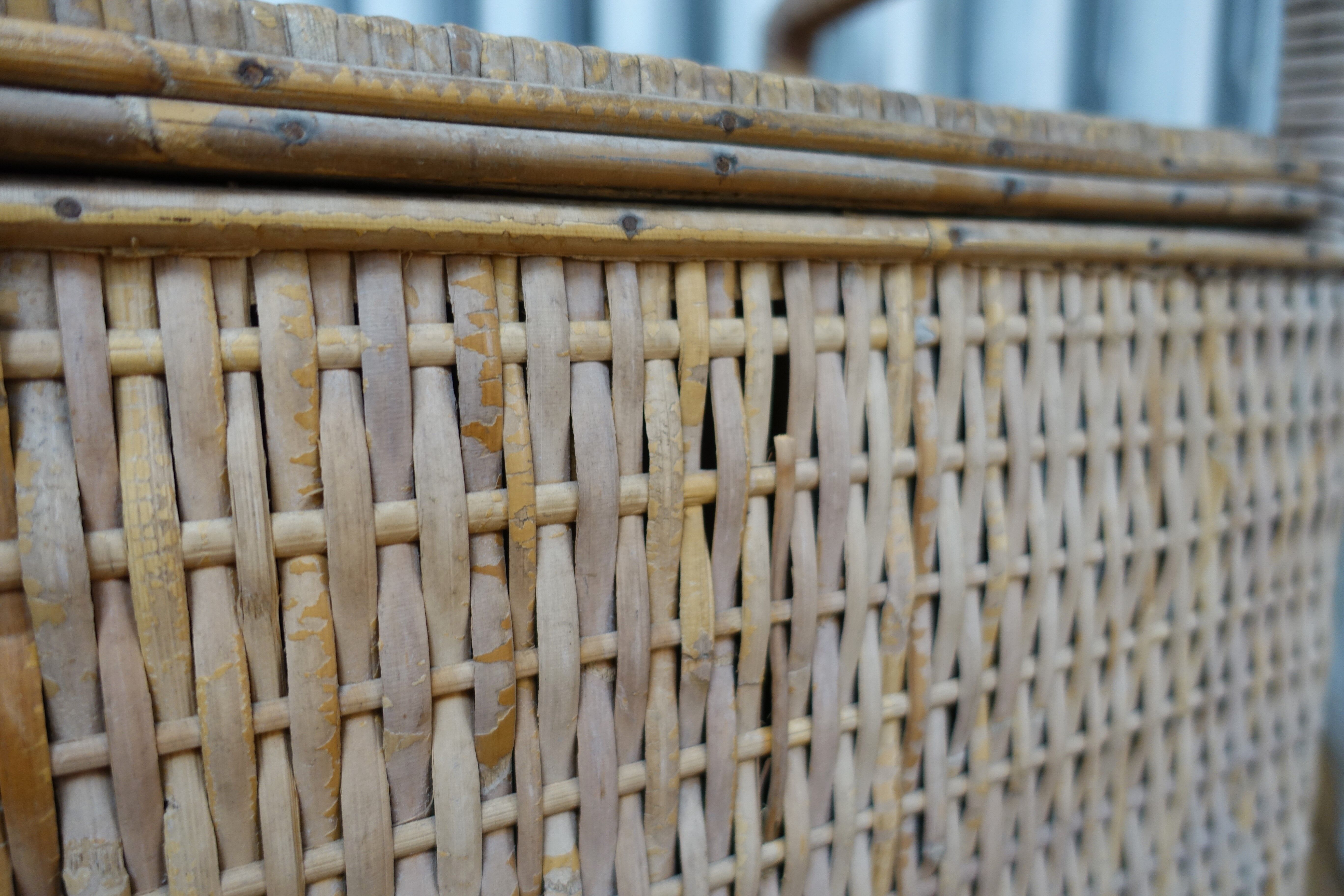 Wicker chest basket