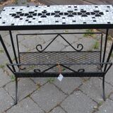 Small magazine rack table, newspaper rack