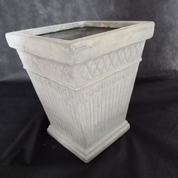 Ceramic planter