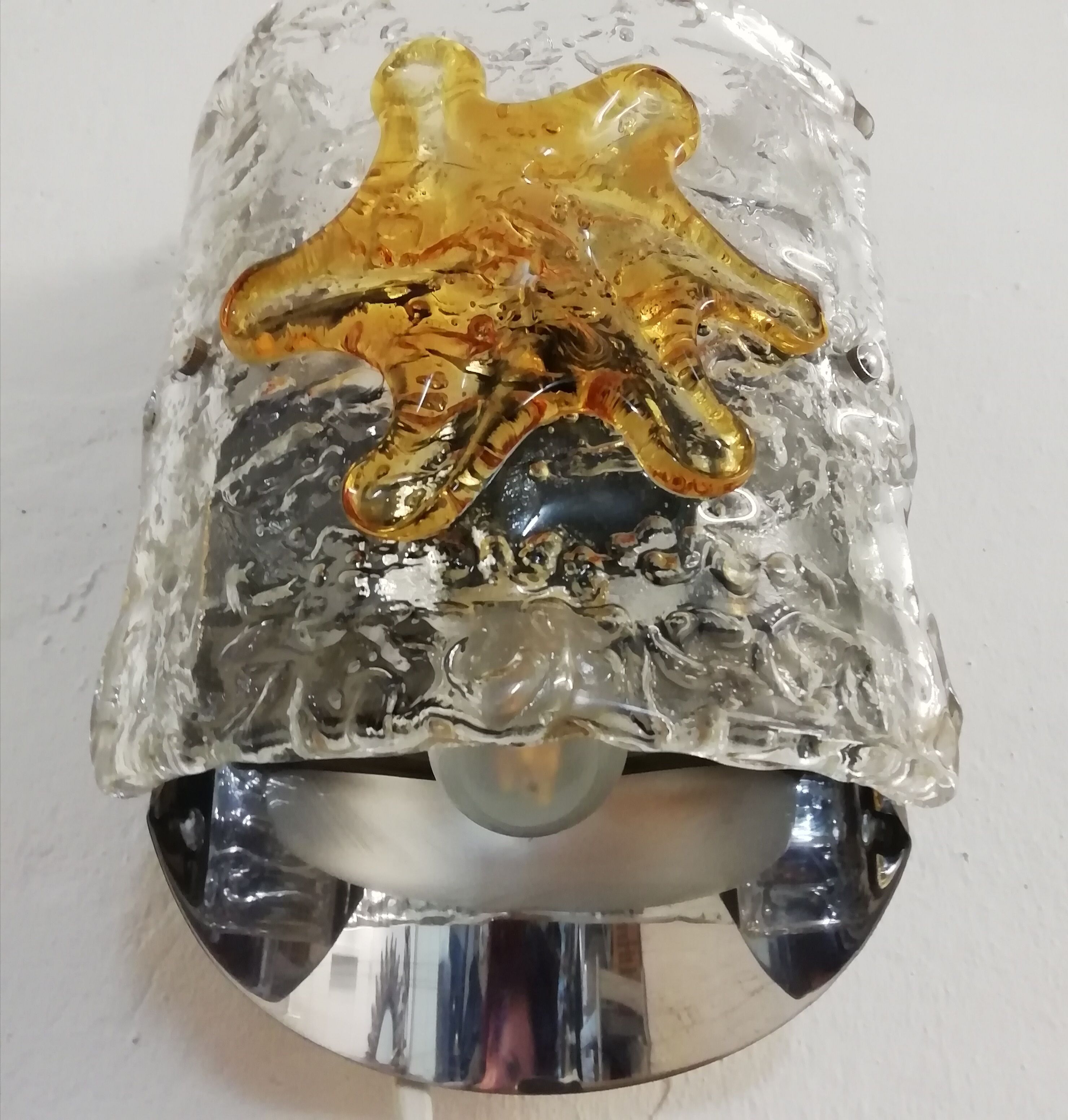 Lampe murale en verre murano « space age »