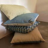 Outdoor cushion set