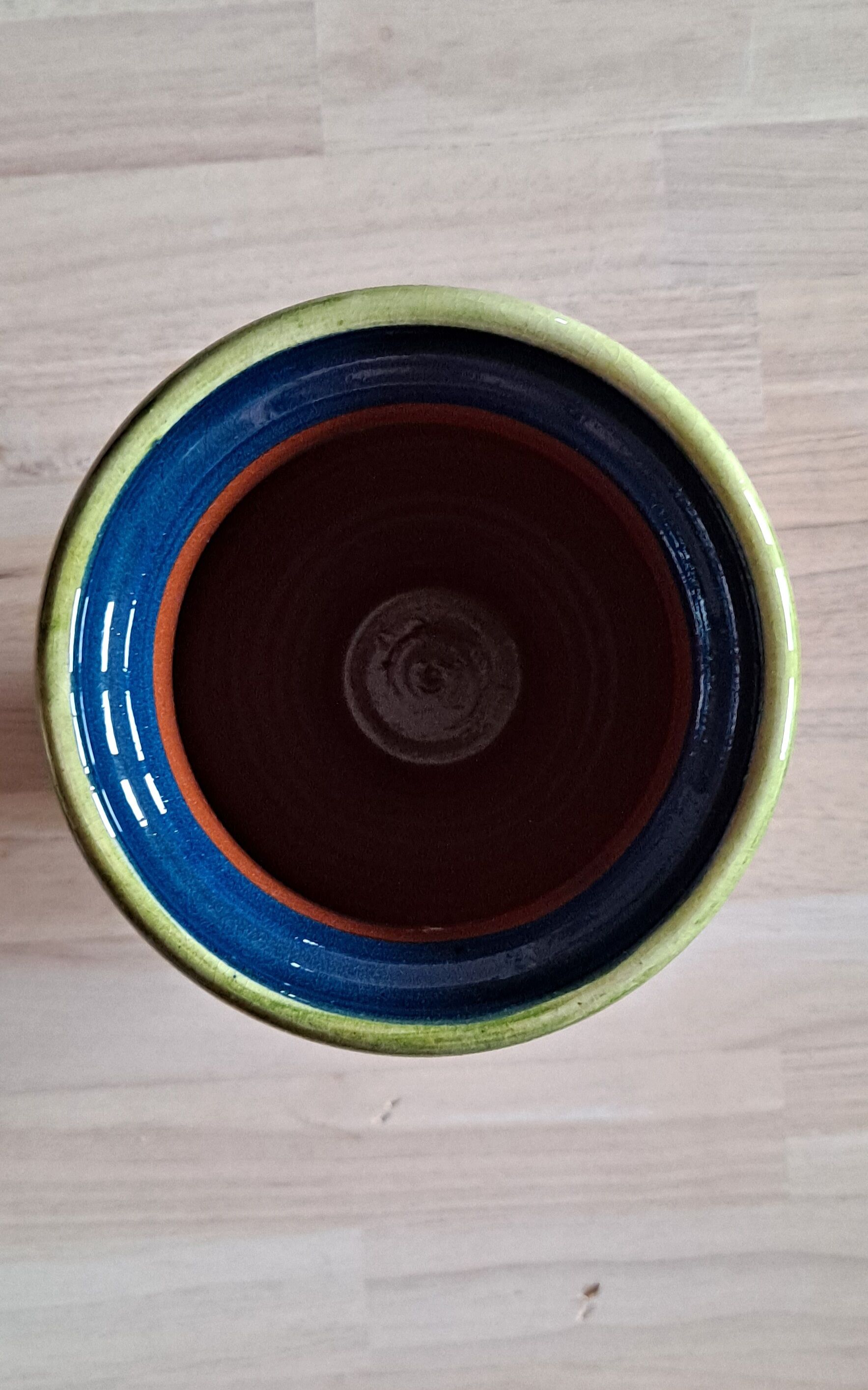 Vase terre vernissée