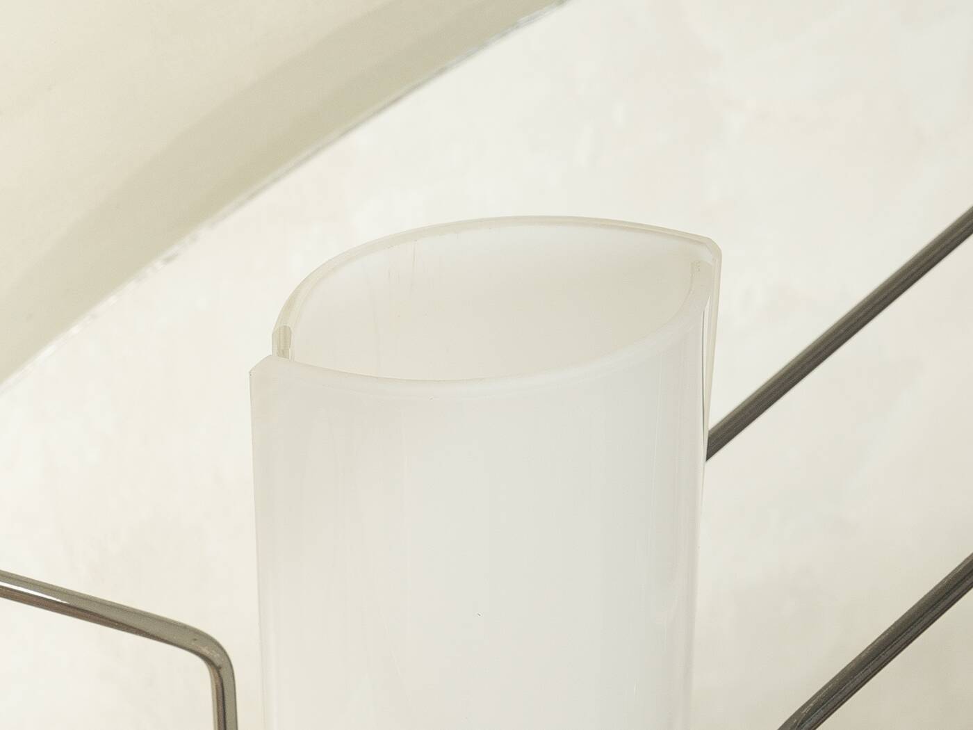 Arteluce Palio table lamp by Perry King & Santiago Miranda