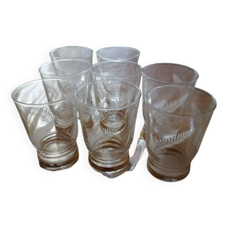 set of 8 vintage liquor glasses