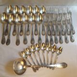 Housewife "Au Bon Marché" in silver metal rocaille model