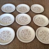 9 assiettes à dessert