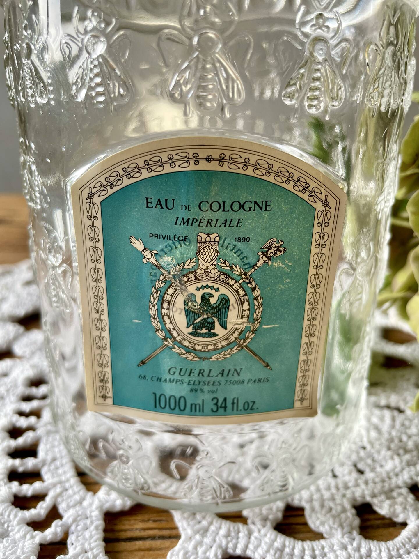 Large bee bottle guerlain vintage 1000ml (empty)