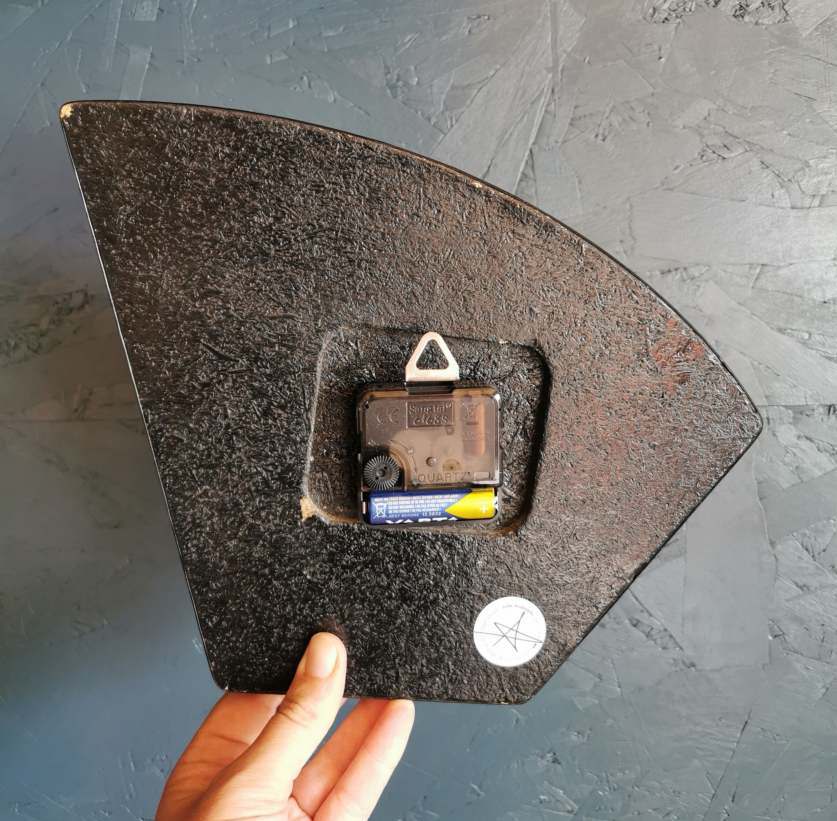 Vintage formica clock silent asymmetrical wall pendulum "Vedette noir"