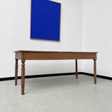 Walnut silk table 1900