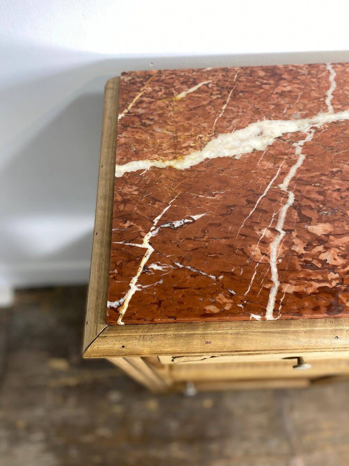 Provincial antique bedside table in walnut, with a red marble top.