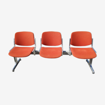 3-seater bench of the 70s by Giancarlo Piretti Castelli editor
