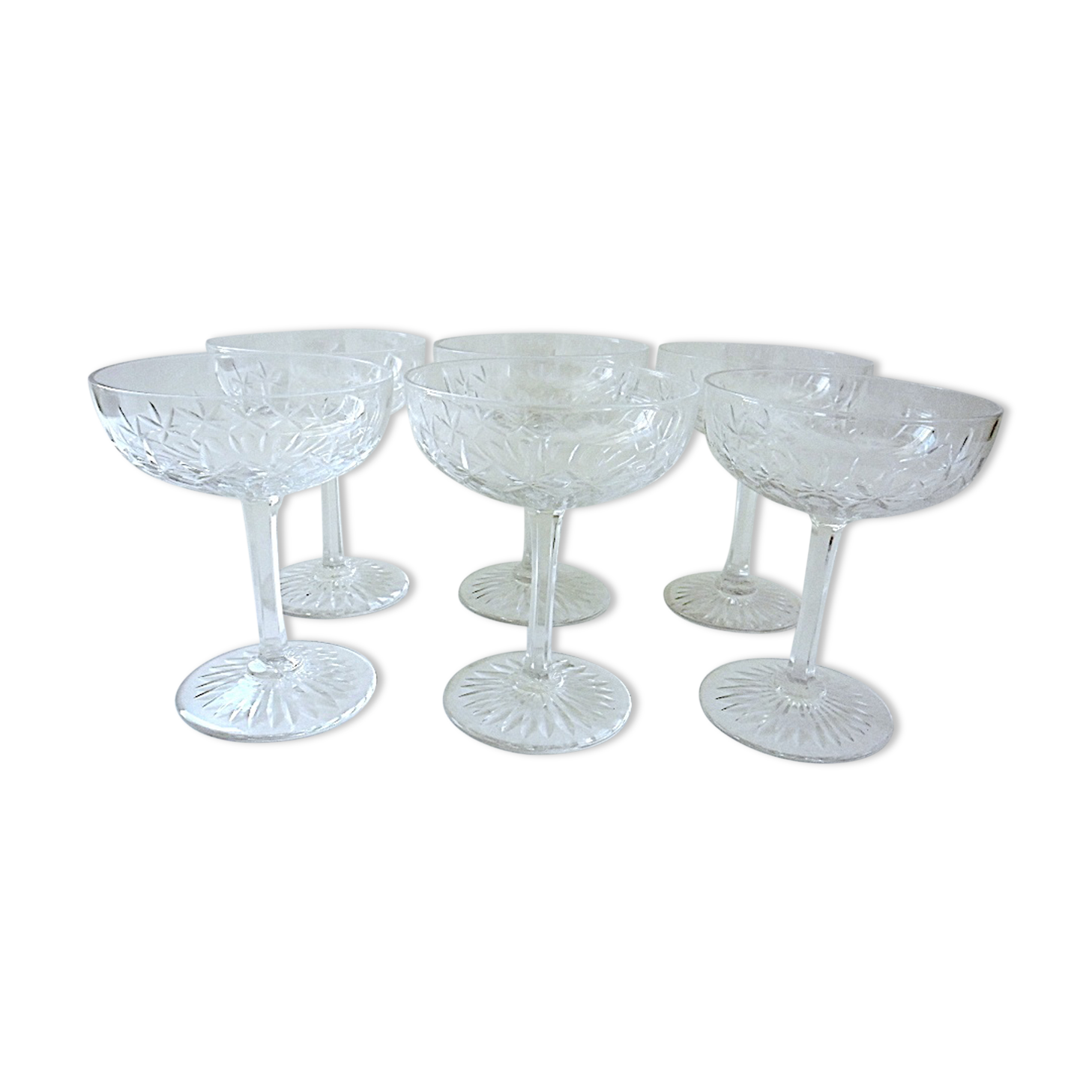 6 cups champagne in crystal