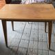 Table pieds compas