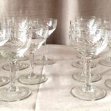 Suite of 12 walking glasses for the digestive in serious crystal years 1930 1940