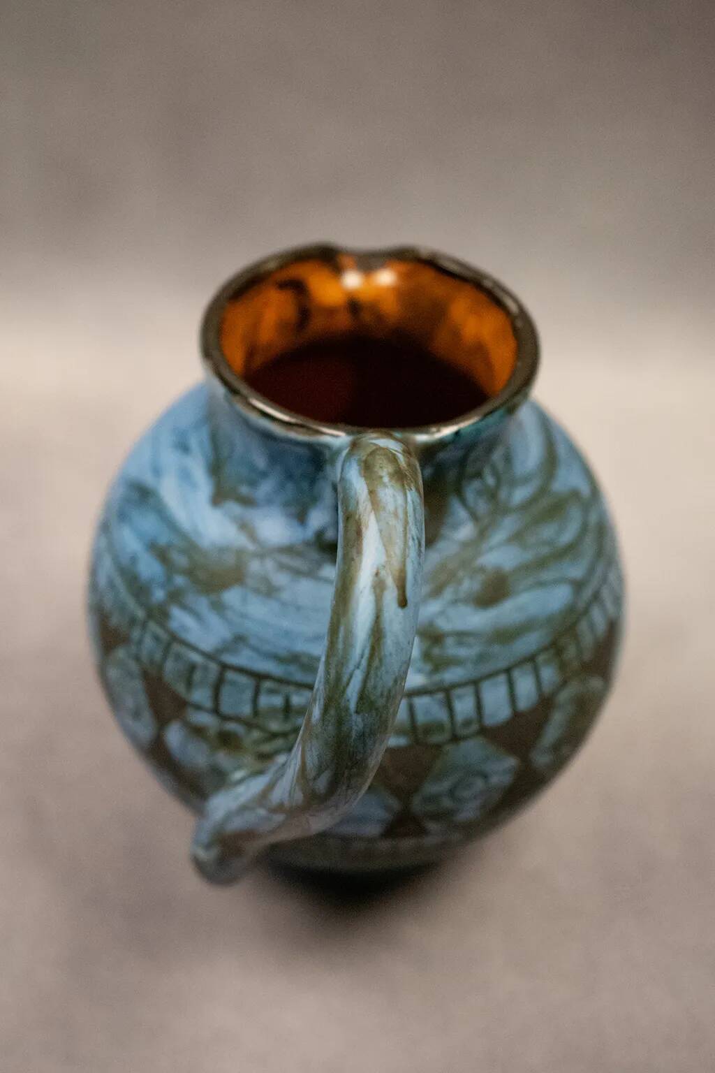 Blue ceramic pitcher with frieze by Jérôme Massier – Vallauris