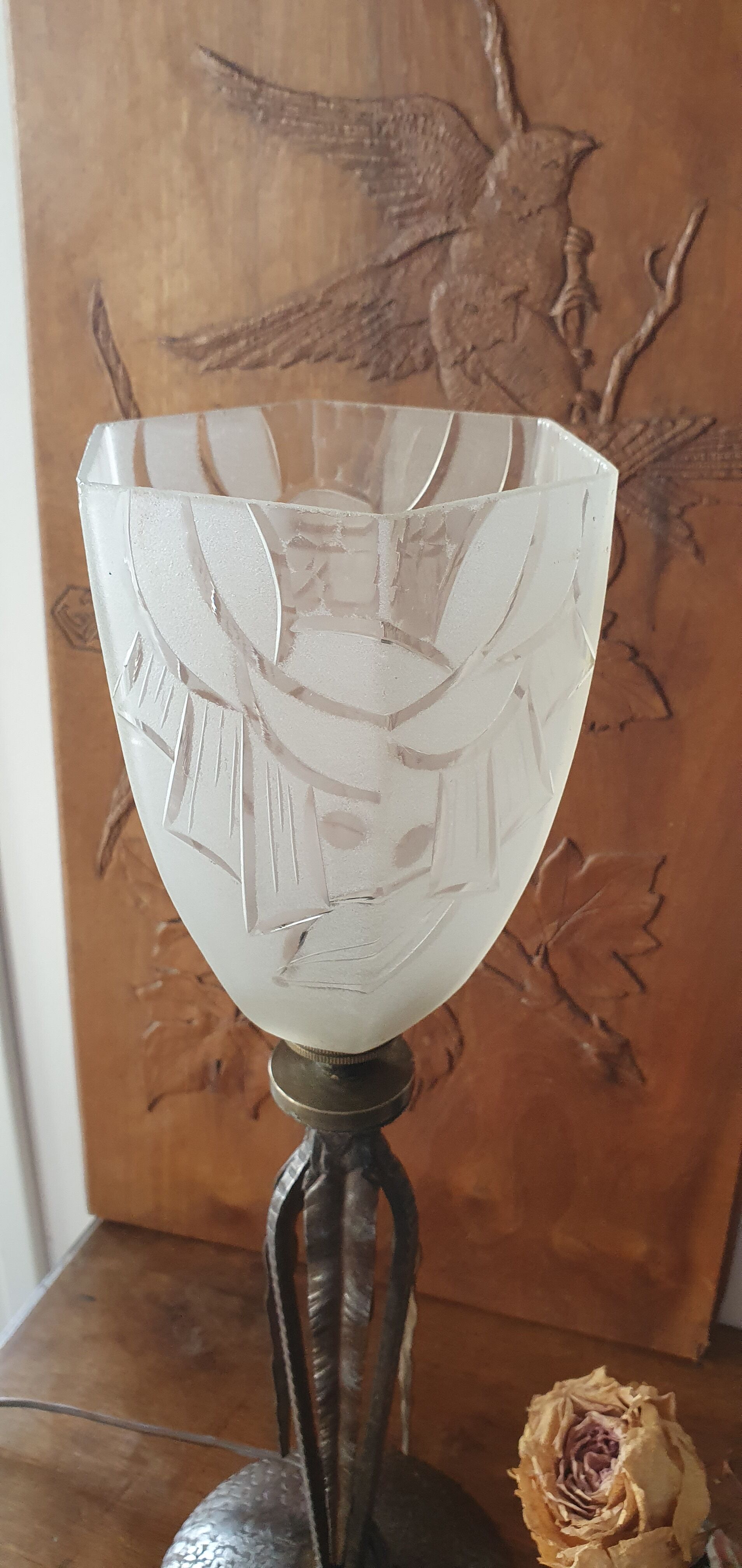 Art deco table lamp