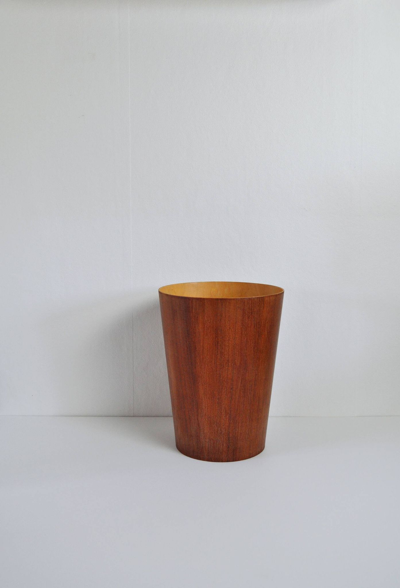 Swedish paper basket designed by Martin Åberg for Servex