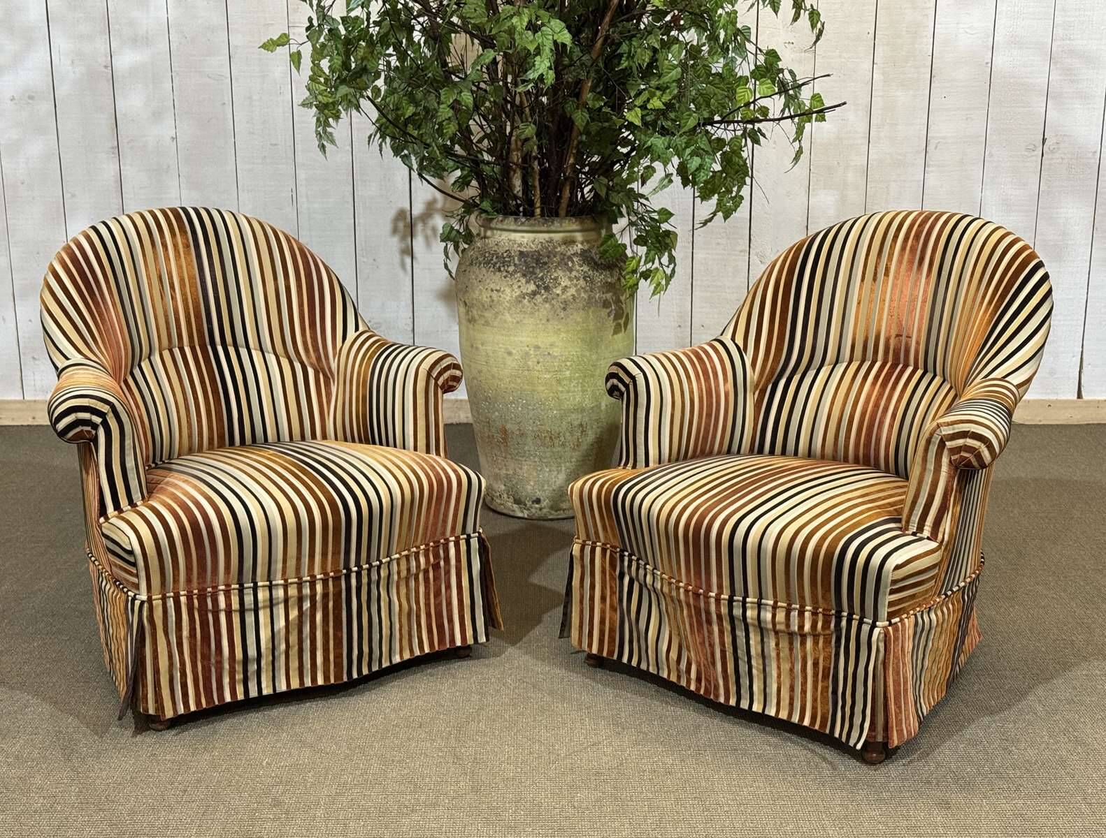 Pair of Napoleon III style crapaud armchairs - work from the 1950s