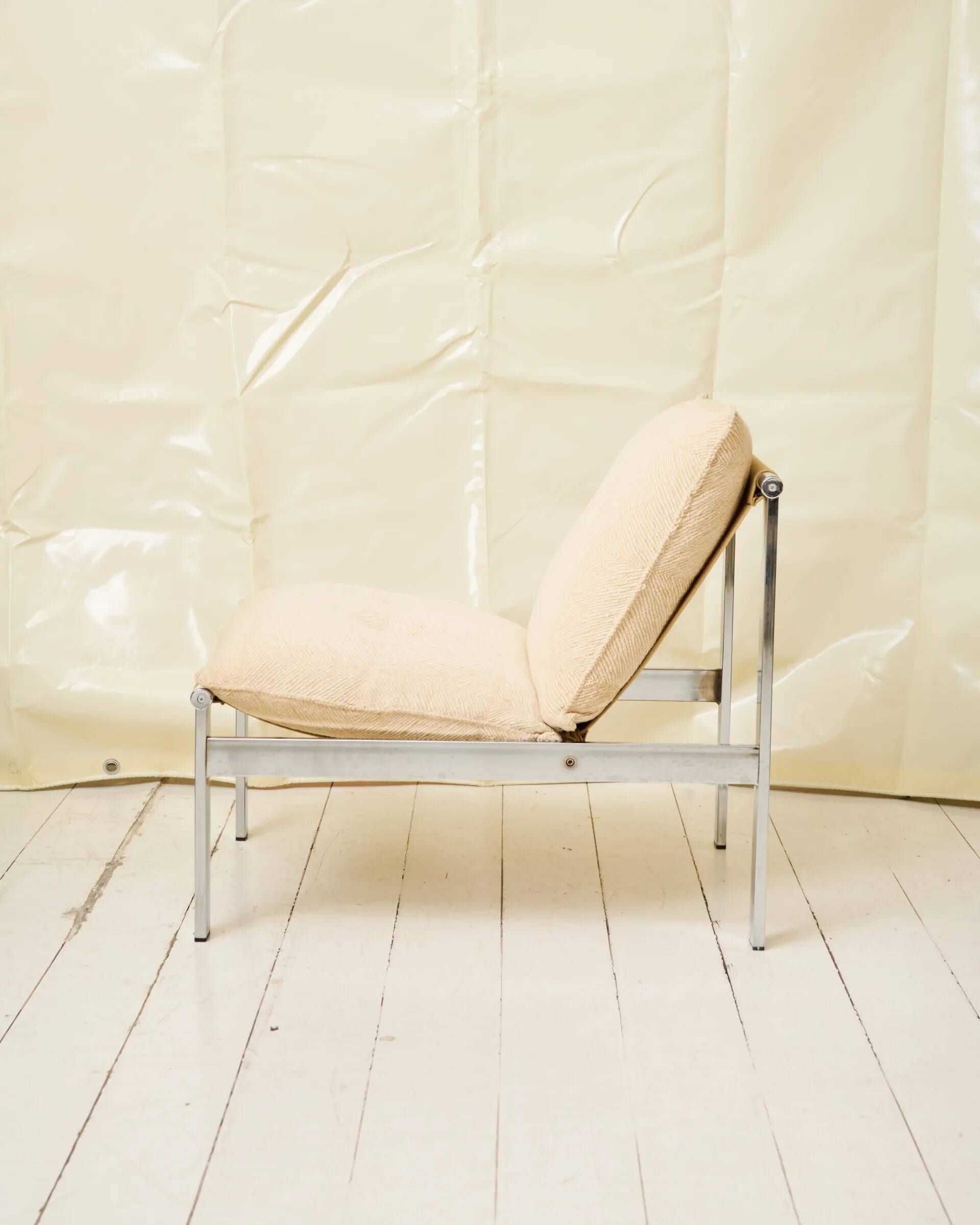 Beige armchair with chrome frame (1 of 2), Italy, 1980s