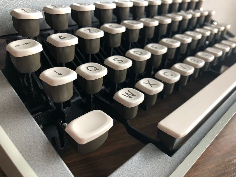 Remington travel riter deluxe grey revised ribbon new
