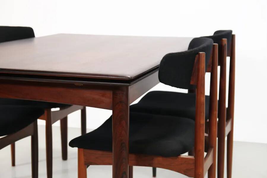 Rosewood Danish design extendable dining table, 1960's