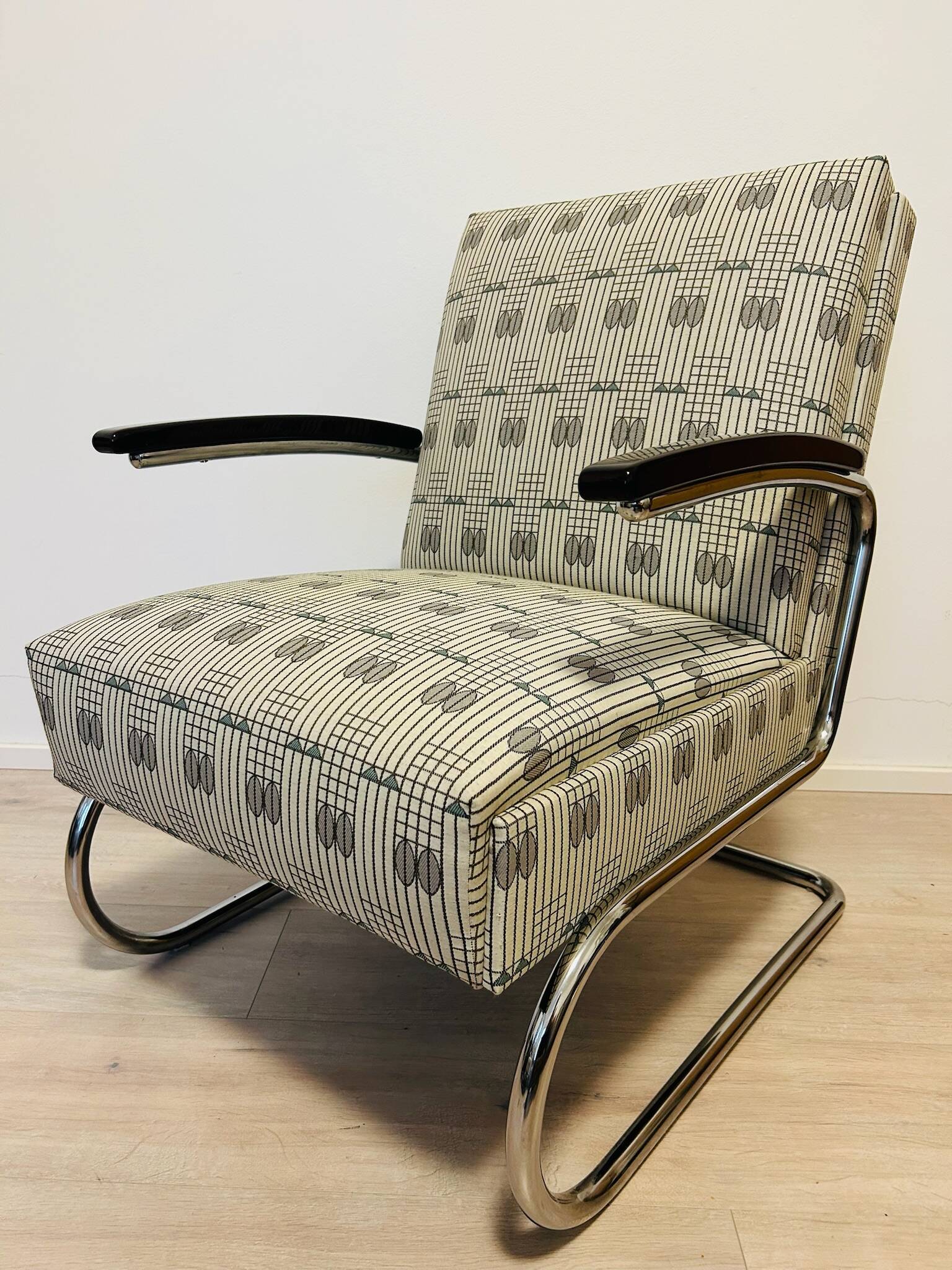Pair of Mücke-Melder Fn24 bauhaus tubular steel chairs