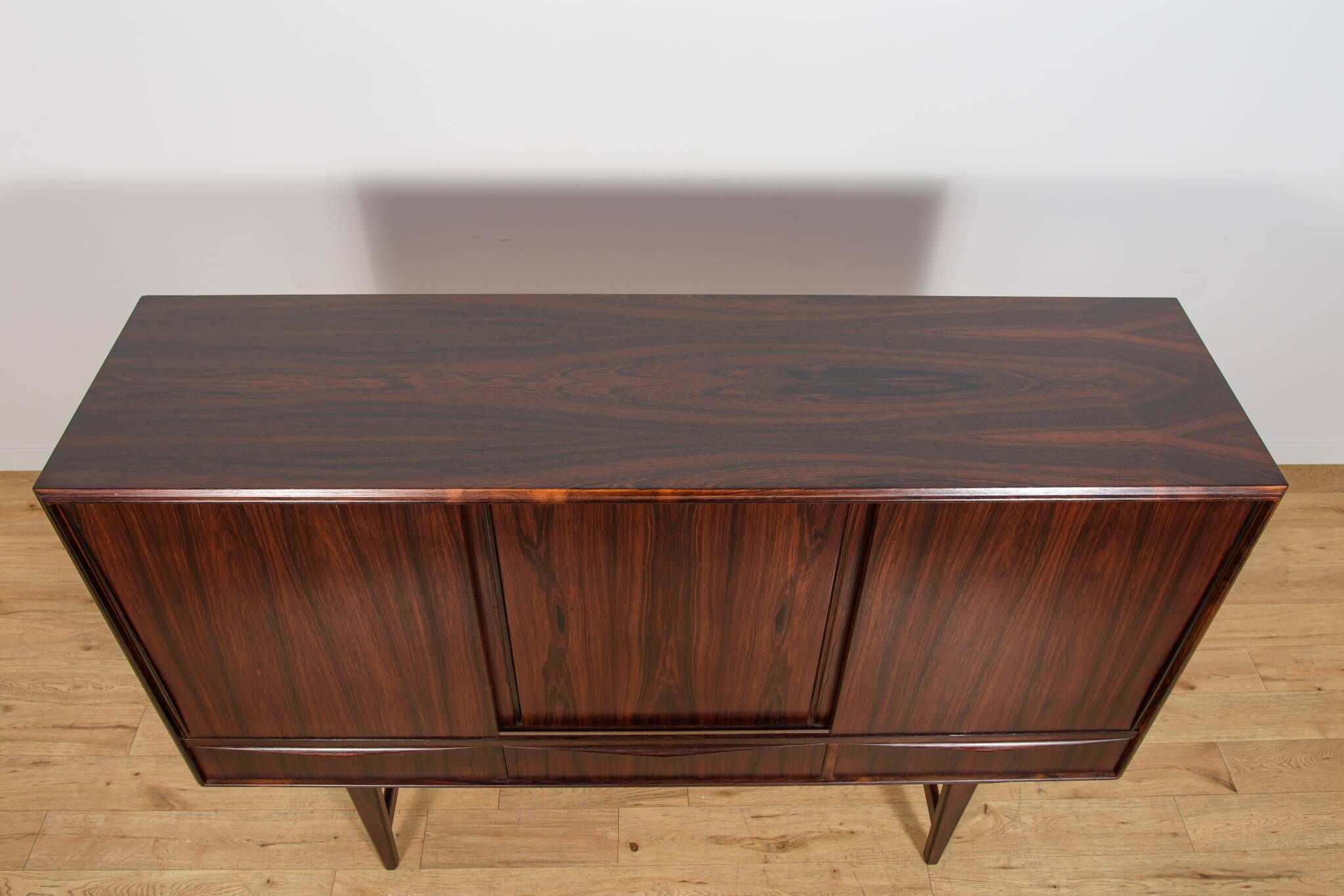 Commode en palissandre du milieu du siècle par E. W. Bach pour Sejling Skabe, Danemark, années 1960.