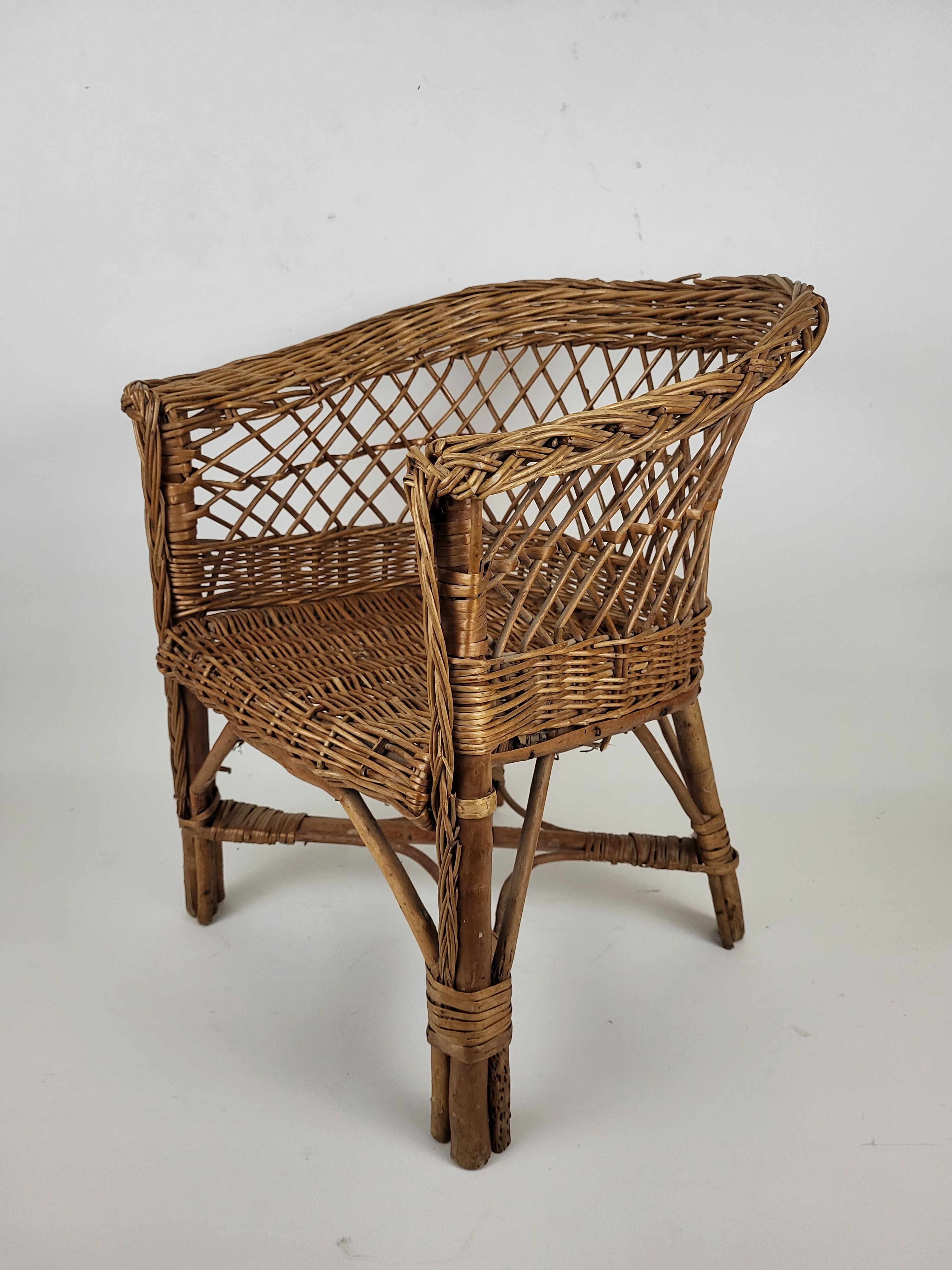 Wicker children's chair