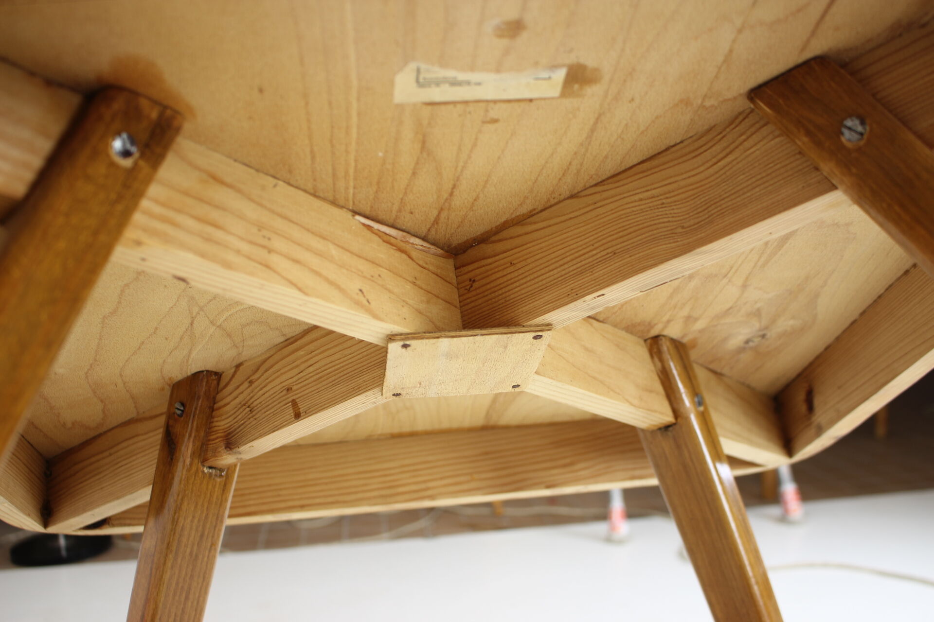 Mid-Century Coffee Table "Spider" Designed by Jindřich Halabala, 1950