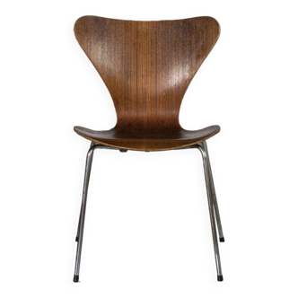 Chaise série 7 par Arne Jacobsen pour Fritz Hansen